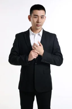 郑阳（同名）山东影视演员