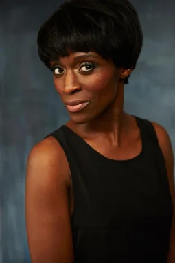 莎伦·邓肯-布鲁斯特（同名）英国,伦敦影视演员